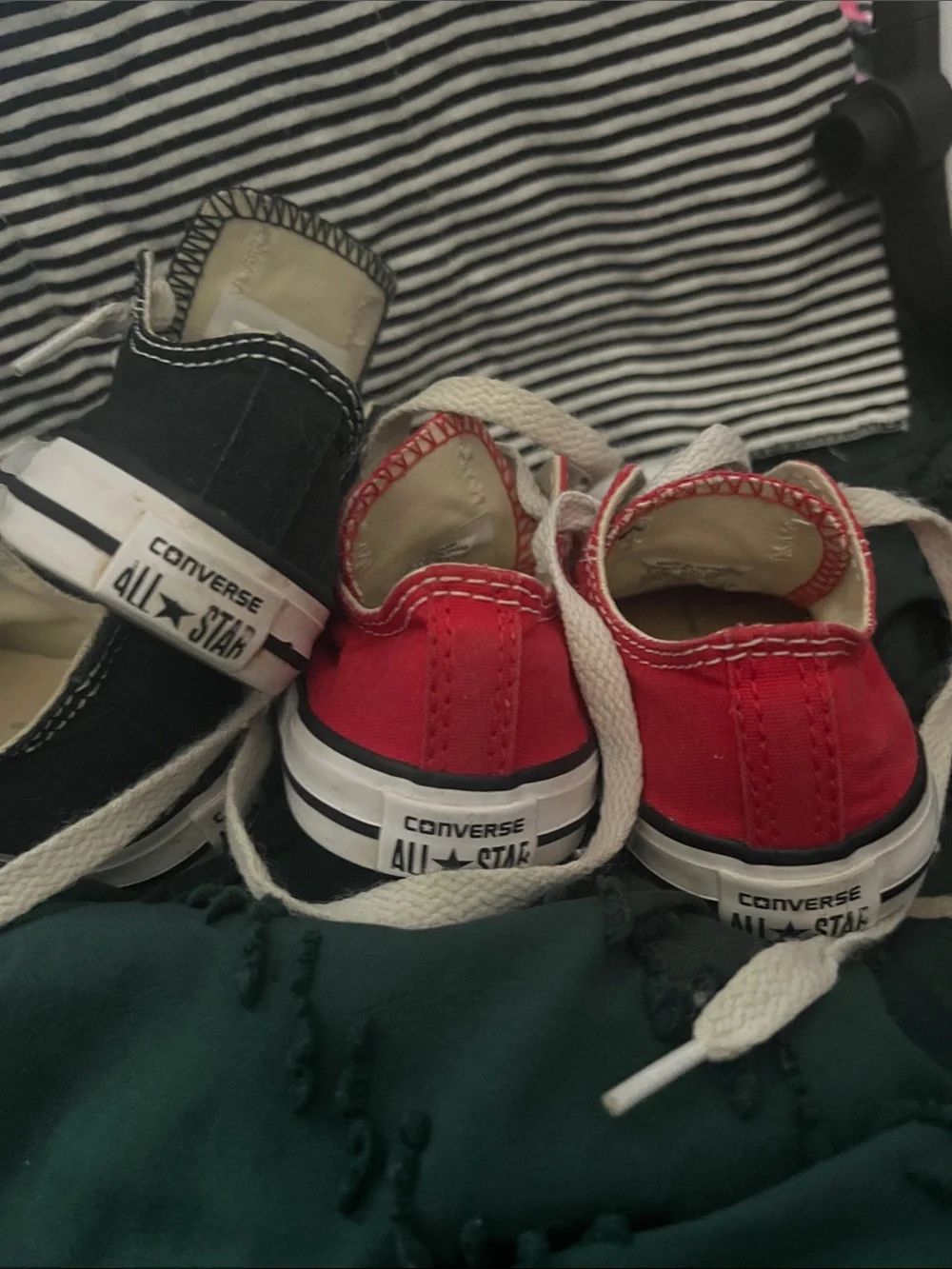 2pairs Converse Kids Red & Black Low Top Chuck Taylor Sneakers